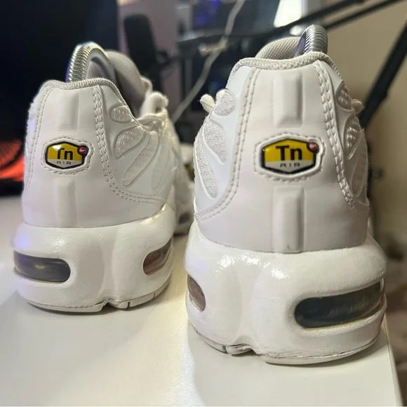 Nike Air Max Plus - Picture 7 of 10